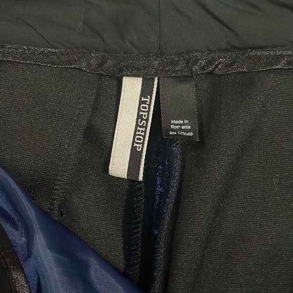 Dark blue Topshop ankle cropped pants. Size: US 4 - Picture 3 of 4